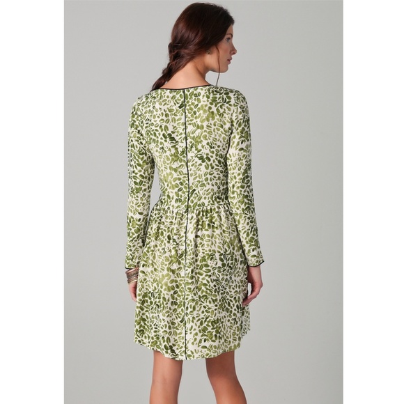NWT Piamita 100% Silk Long Sleeve Patterned Dress - Picture 3 of 7